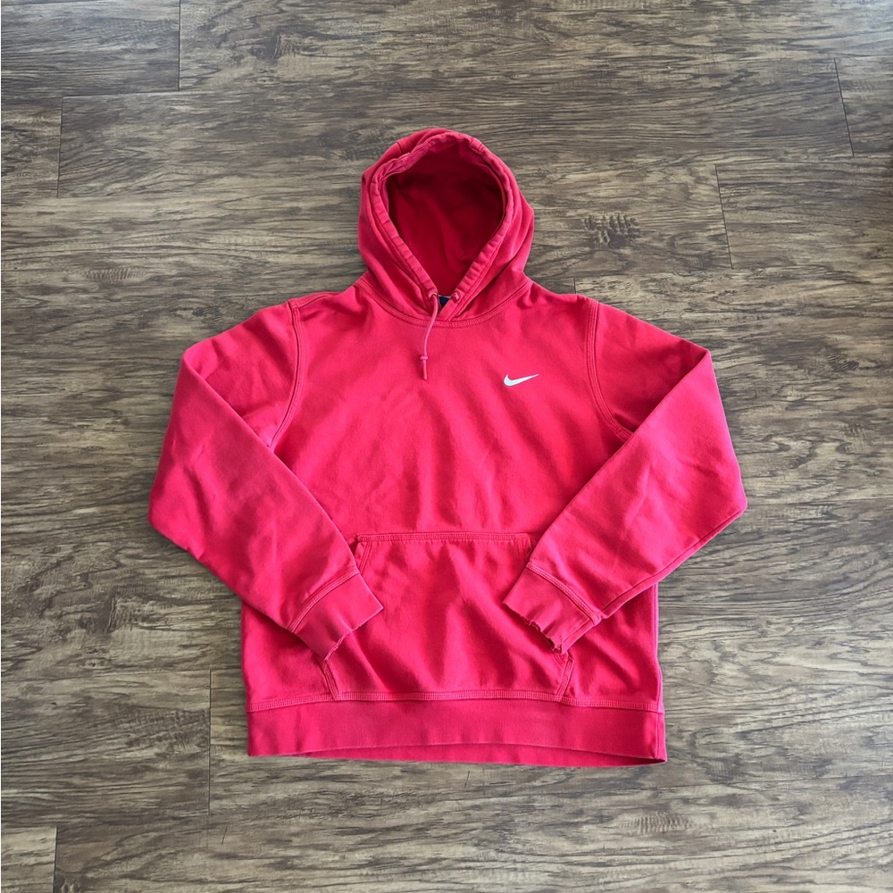 2000’s red nike hoodie